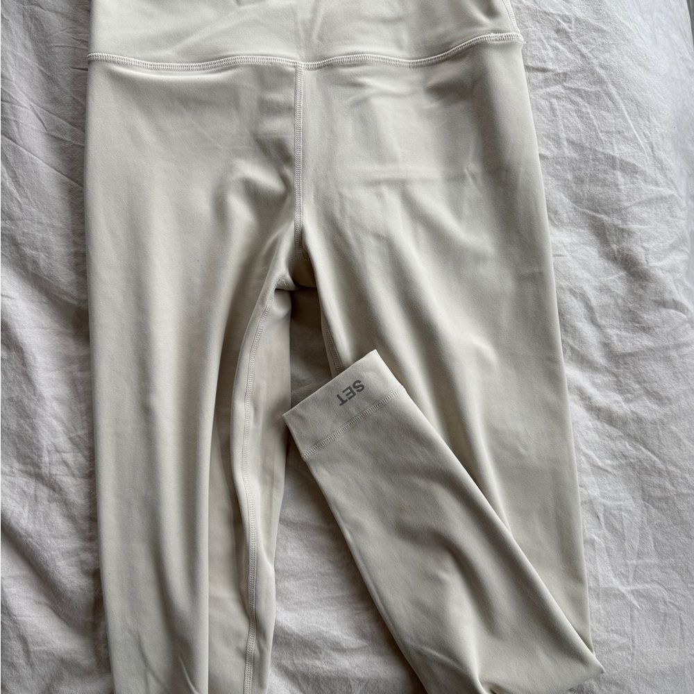 SET Active Cream Leggings